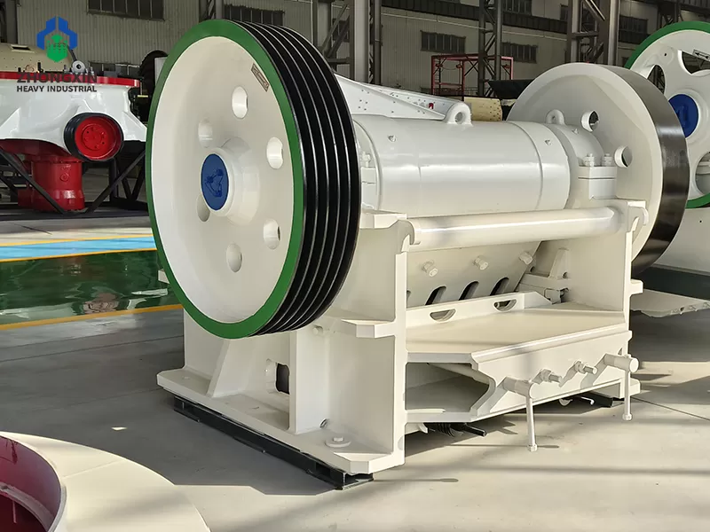 PE Series Jaw Crusher toggle plate and tension rod mechanism assembly