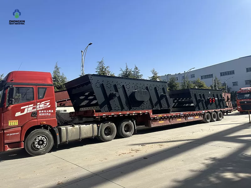 YK circular vibrating screen loaded on trailer for delivery to site