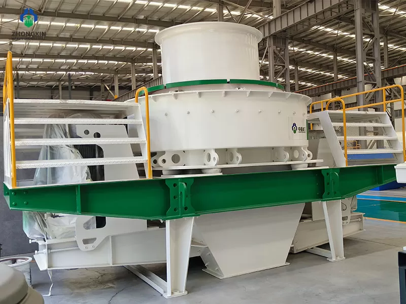 Artificial sand making machine feed hopper and distribution plate detail