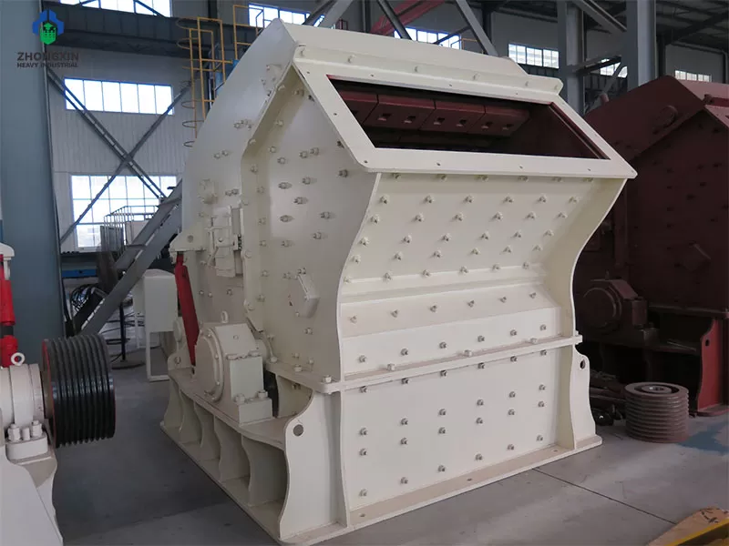 PF Series Impact Crusher rotor and blow bar installation close-up