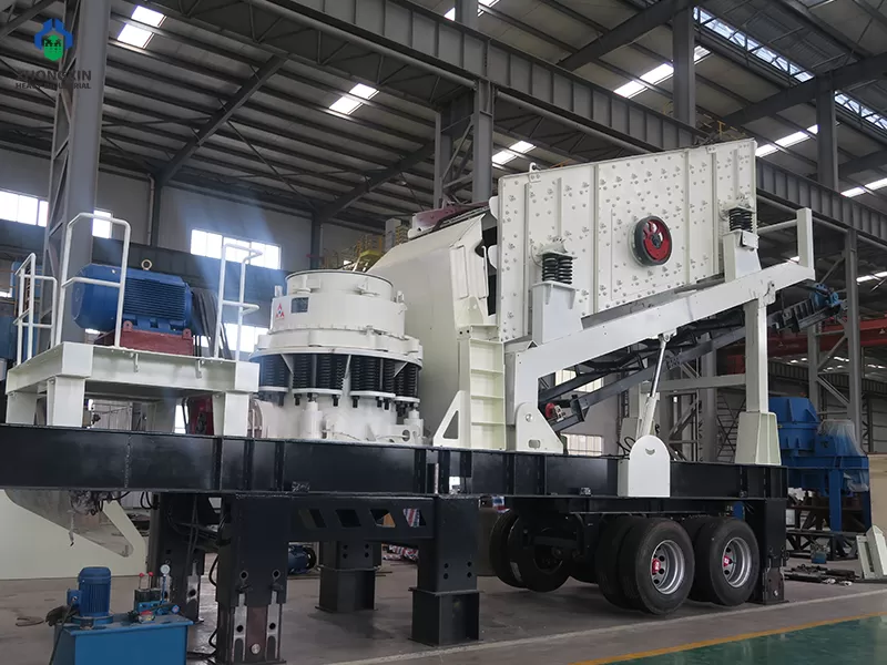 Mobile crushing plant feed opening with cone crusher and mantle assembly