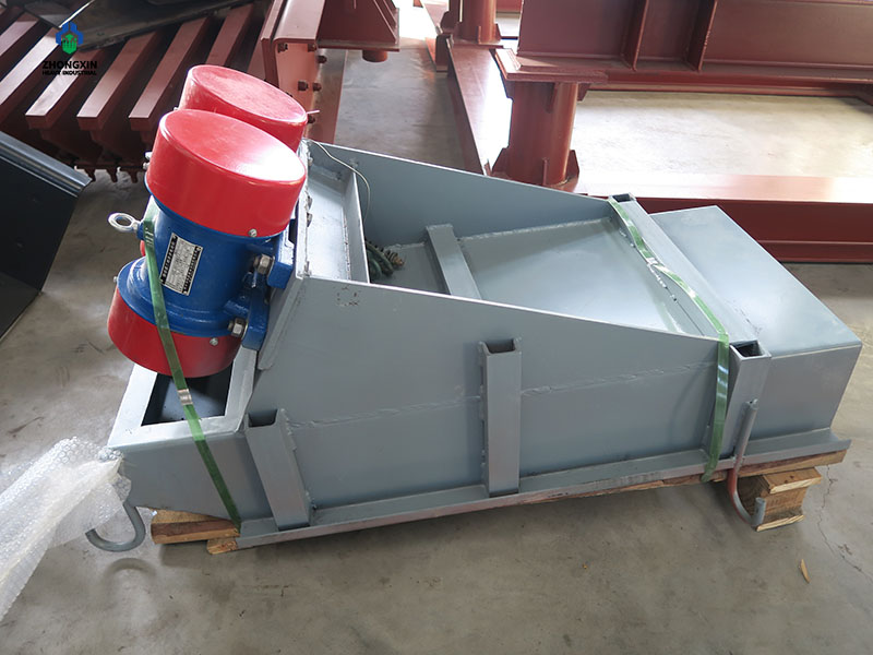GZT Series Vibrating Feeder equipment assembled in Zhongxin crusher factory workshop