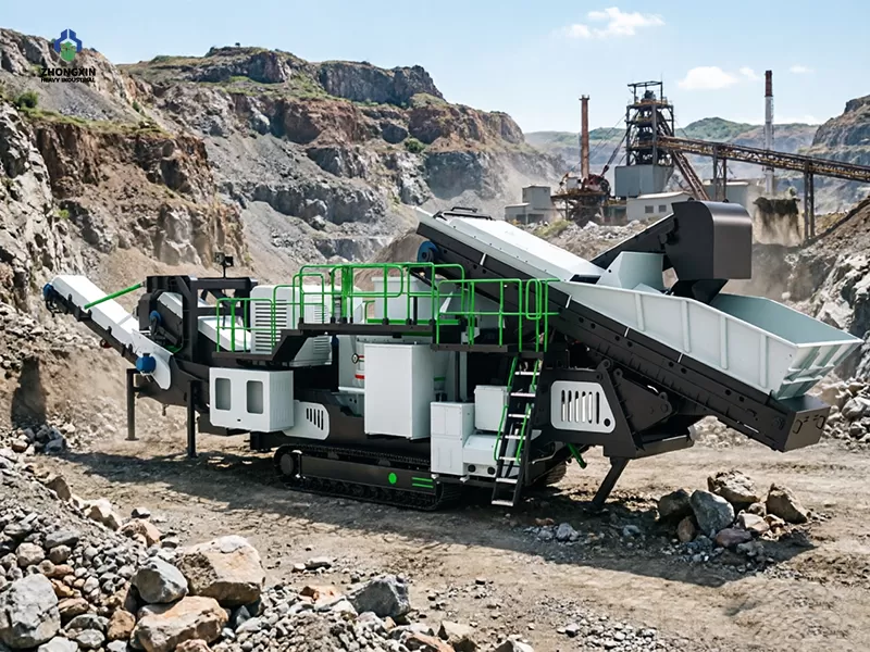 Crawler mobile VSI sand making crushing station working at open-pit quarry stone processing site
